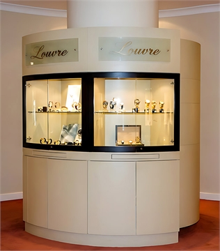 Louvre Luxury Store
